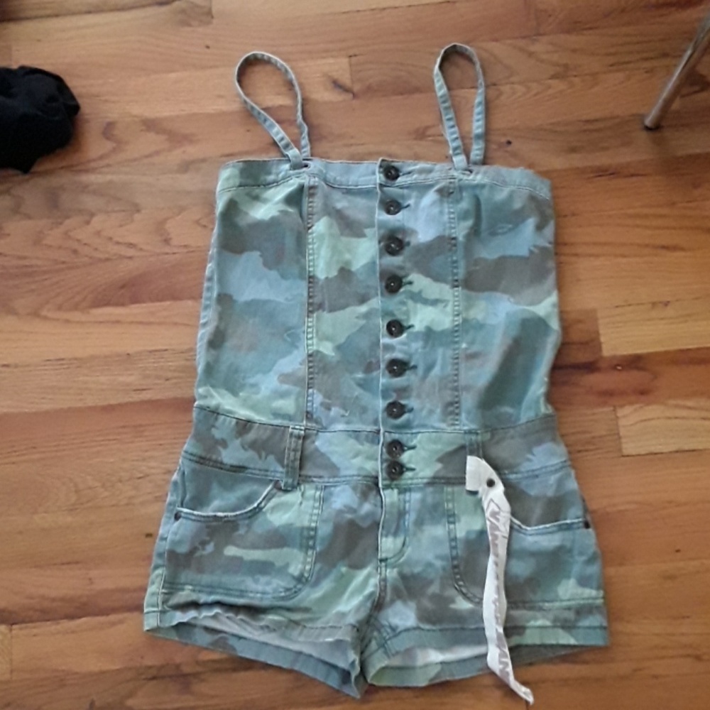 Camoflauge short shorts romper